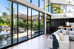 'Block' out some time at this Luxury Villa